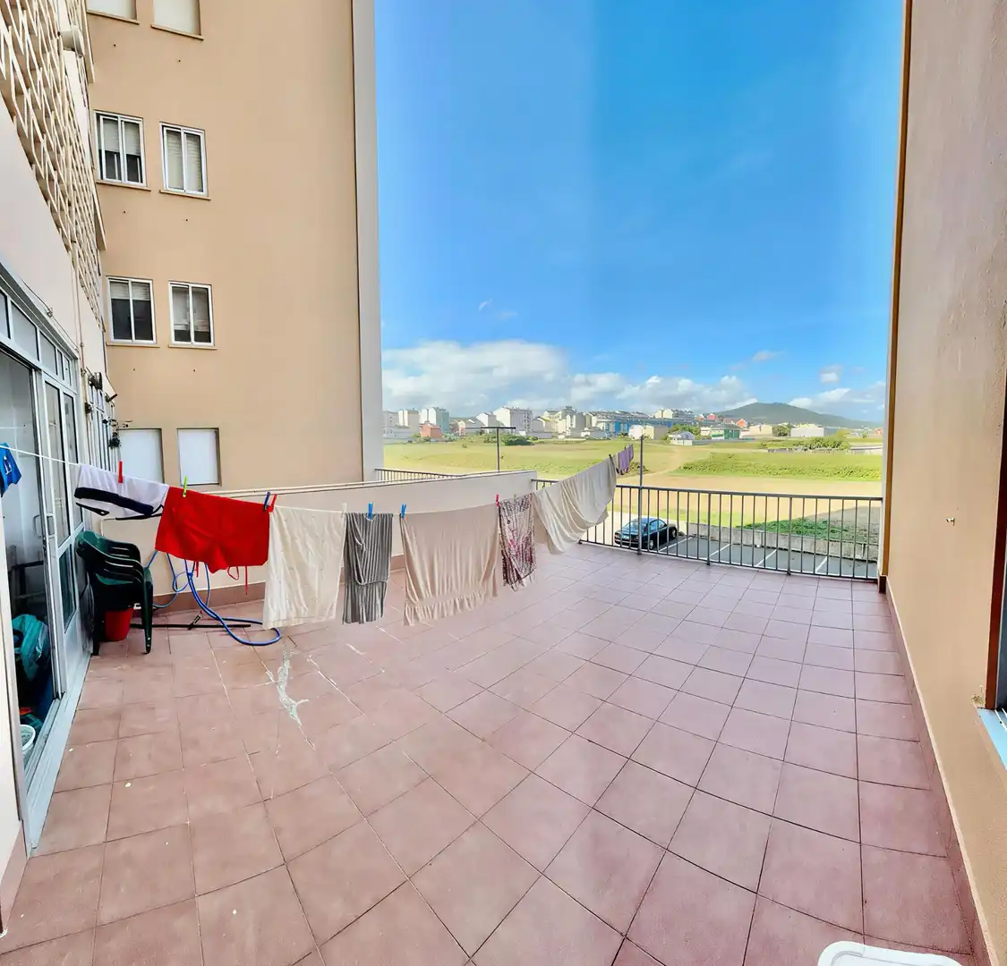 Terraza de Piso de alquiler en Foz con Calefacción, Parquet y Terraza