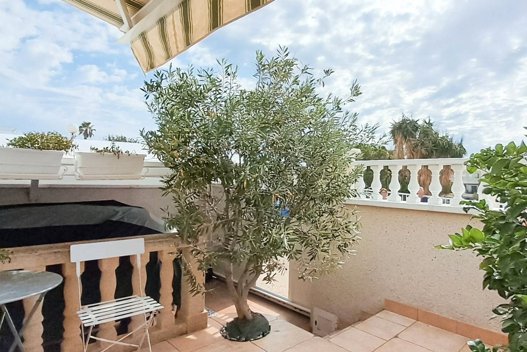 Terrace of Flat for sale in Torrevieja  with Furnished and Community pool