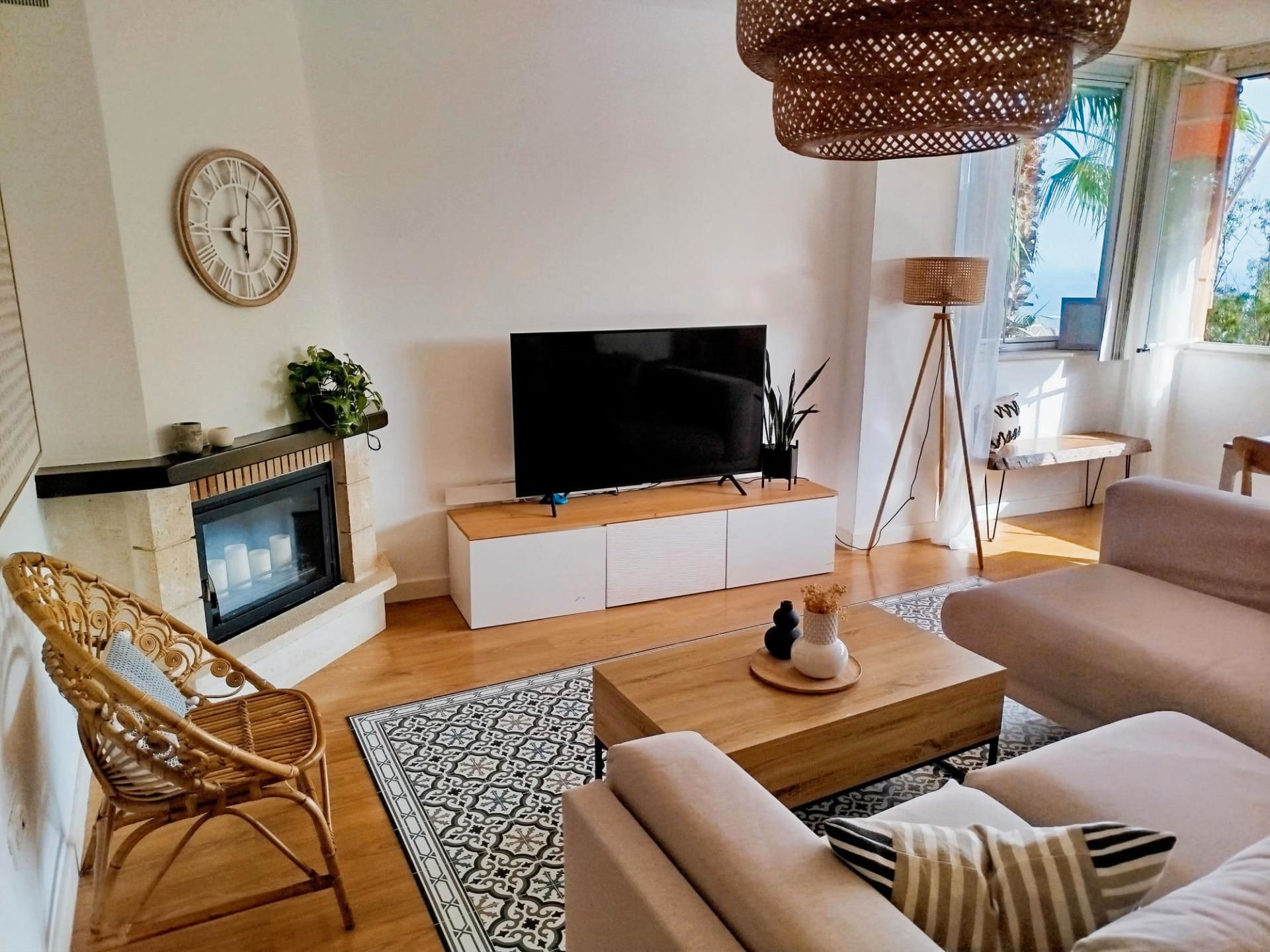 Sala d'estar de Casa adosada en venda en Rincón de la Victoria