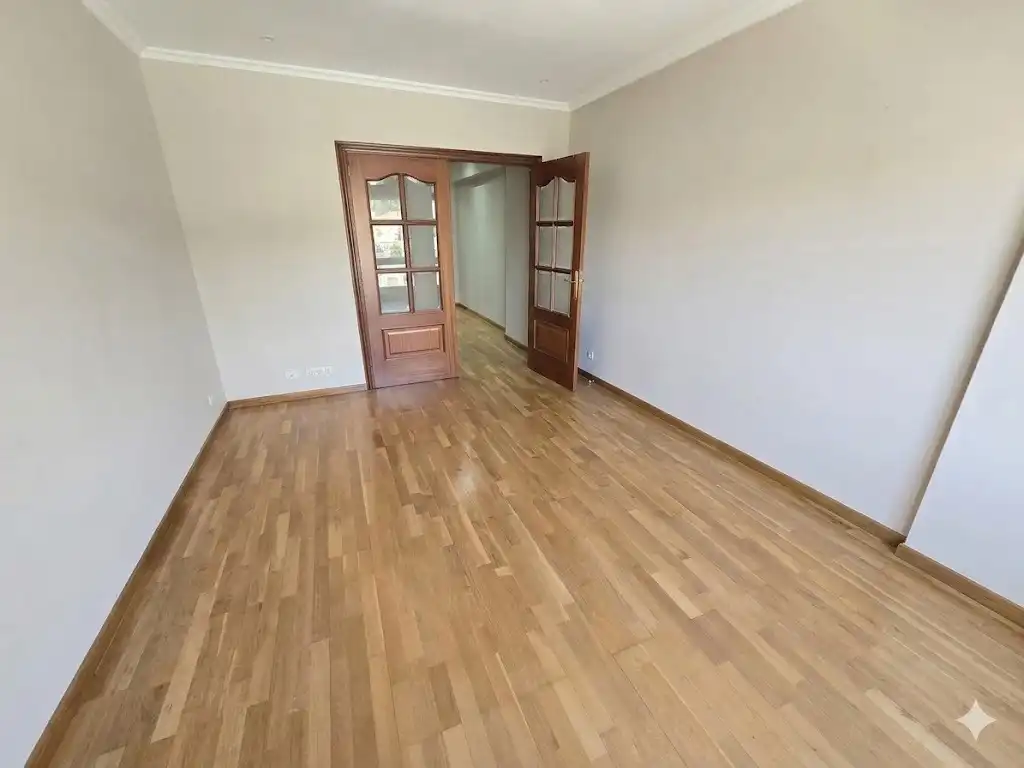 Sala de estar de Piso de alquiler en Vigo  con Calefacción