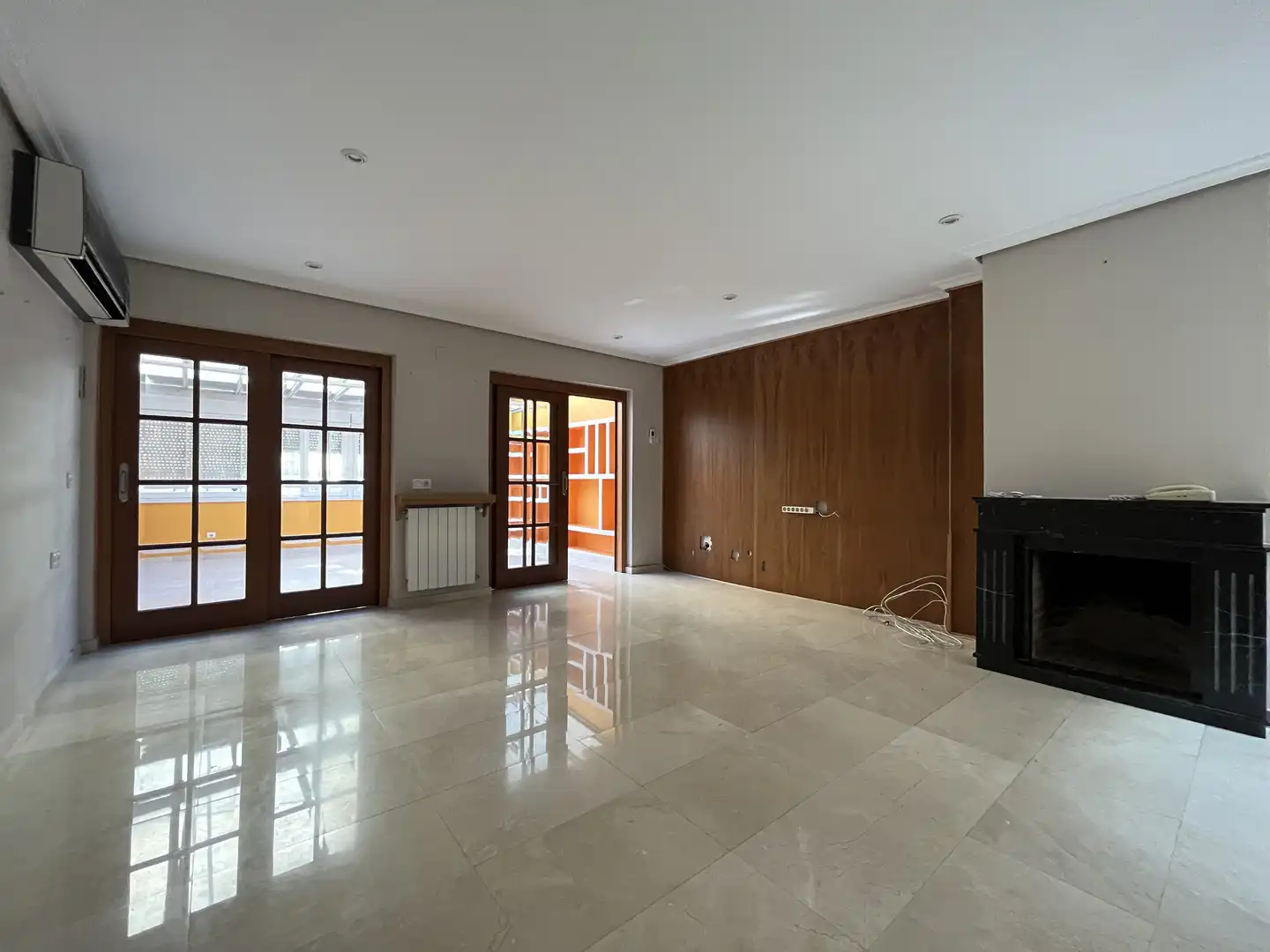Houses for sale in Calle Coria, Centro Ciudad