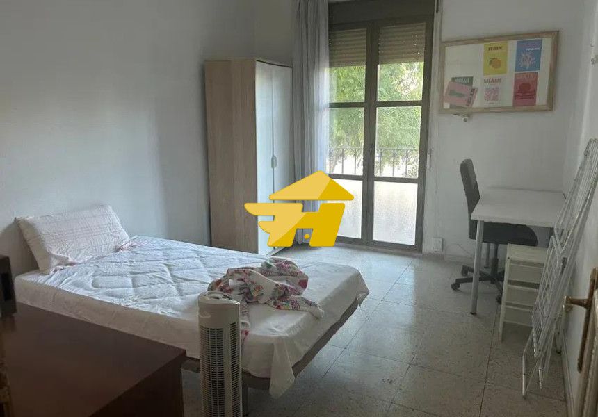 Habitación de Piso de alquiler en  Córdoba Capital con Aire acondicionado, Amueblado y Horno