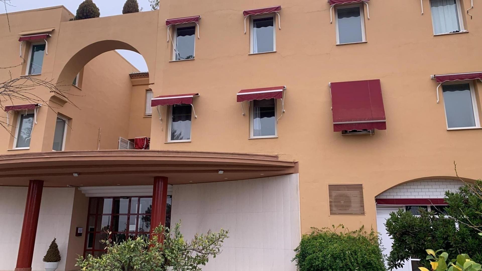 Vista exterior de Piso en venta en  Granada Capital con Jardín privado, Terraza y Balcón