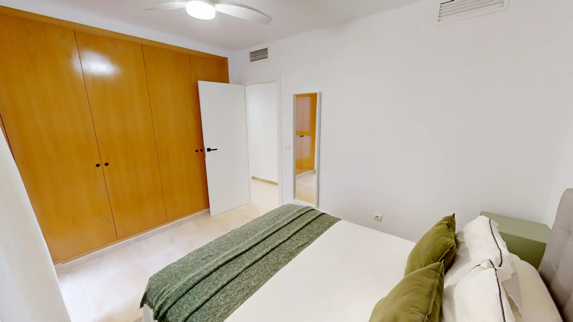 Flat with terrace for sale in Carrer de València, imagen 11