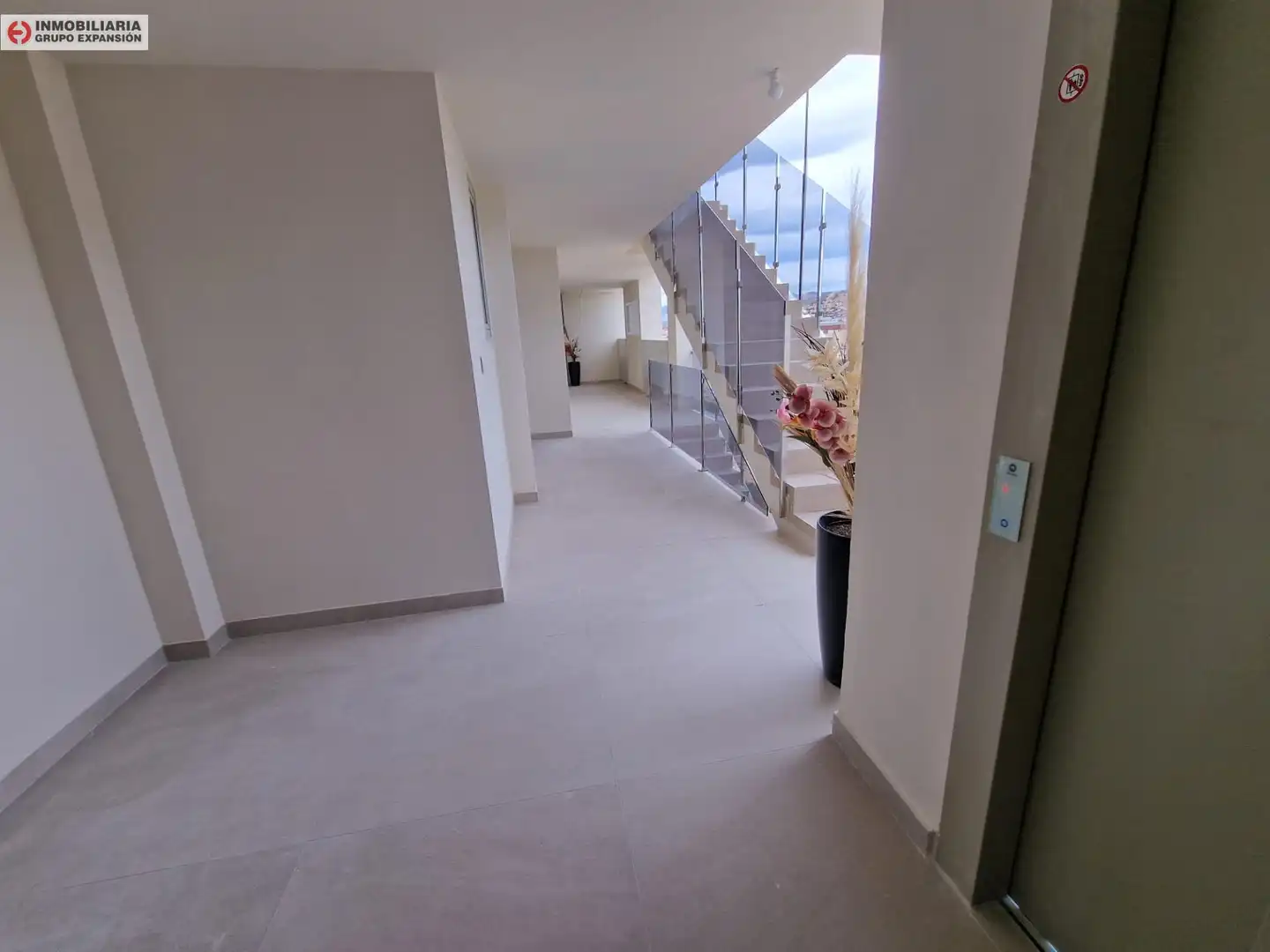 Àtic en venda en Benidorm amb Aire condicionat, Jardí privat i Terrassa