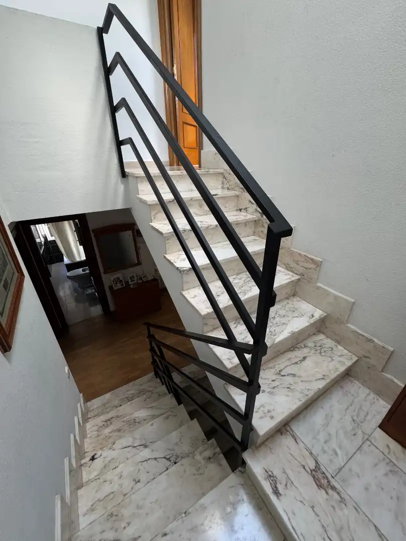 Casa adosada en venda en Coslada amb Aire condicionat, Calefacció i Jardí privat