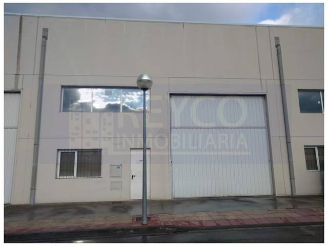 Nave industrial en Alquiler en Nájera