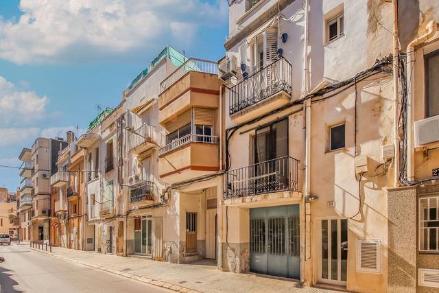 Local comercial en Venta en Obispo/Bisbe Aznar en Centre