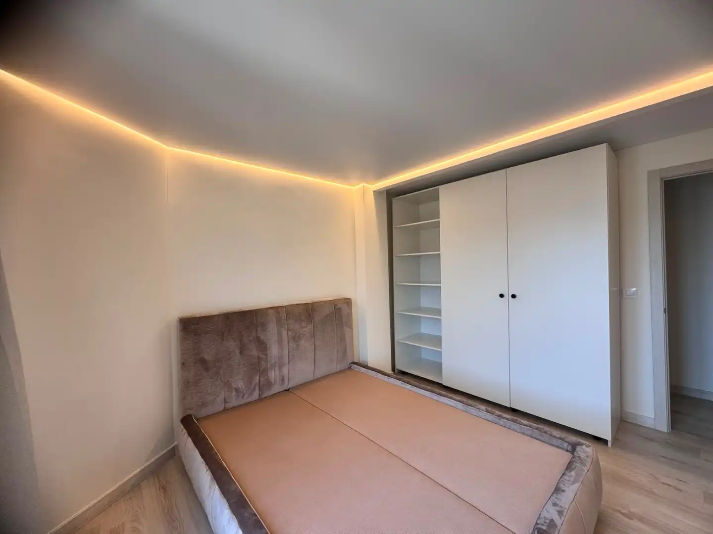 Piso con ascensor en venta en Avenida Rosa de los Vientos 11, imagen 15