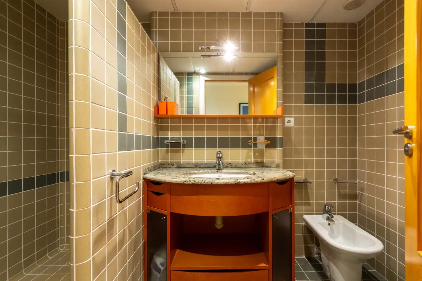 Baño de Dúplex en venta en La Ràpita con Aire acondicionado, Terraza y Balcón
