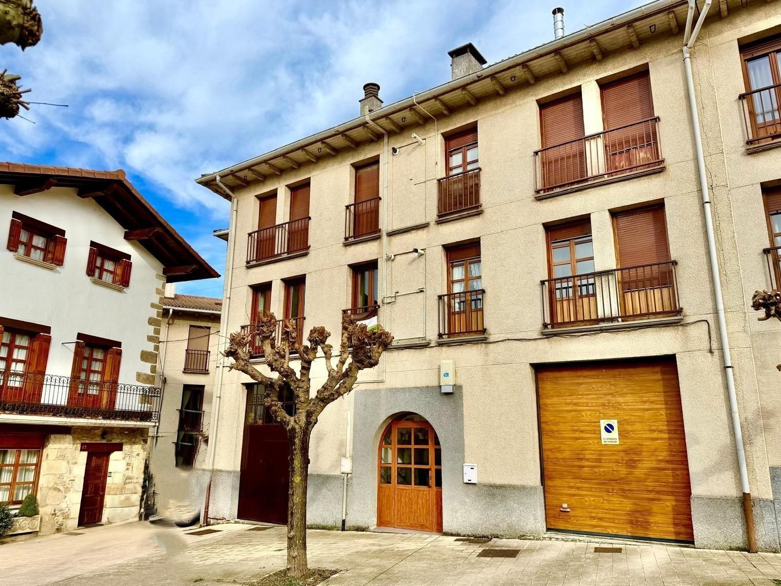 Flat for sale in Calle de Abarrategi