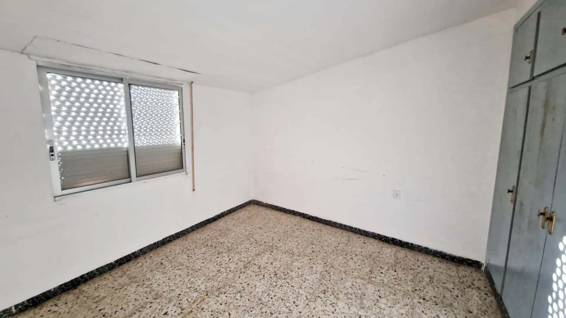 Casa adosada en venda en Alloza amb Terrassa