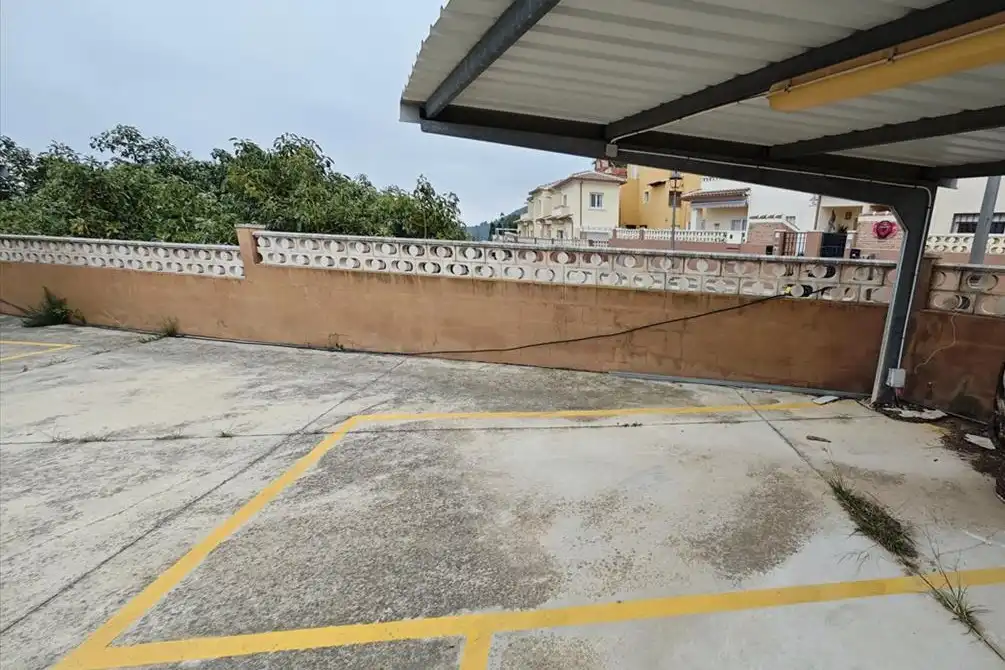 Parking de Garaje en venta en Benidoleig