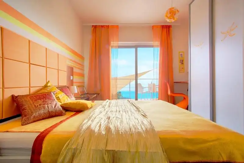 Habitación de Casa o chalet en venta en Lloret de Mar con Calefacción, Jardín privado y Piscina