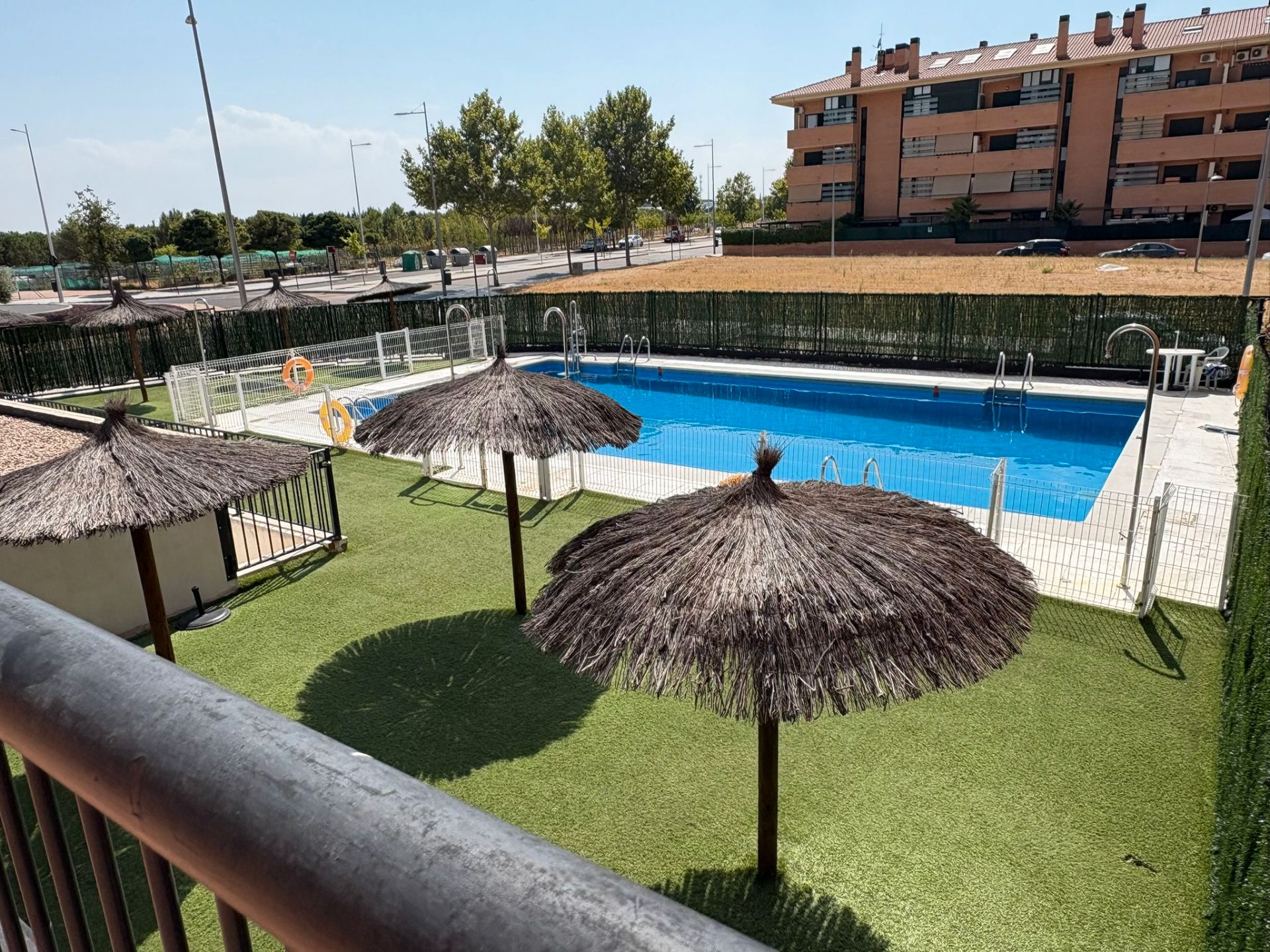 Piscina de Pis en venda en Navalcarnero amb Aire condicionat, Calefacció i Traster