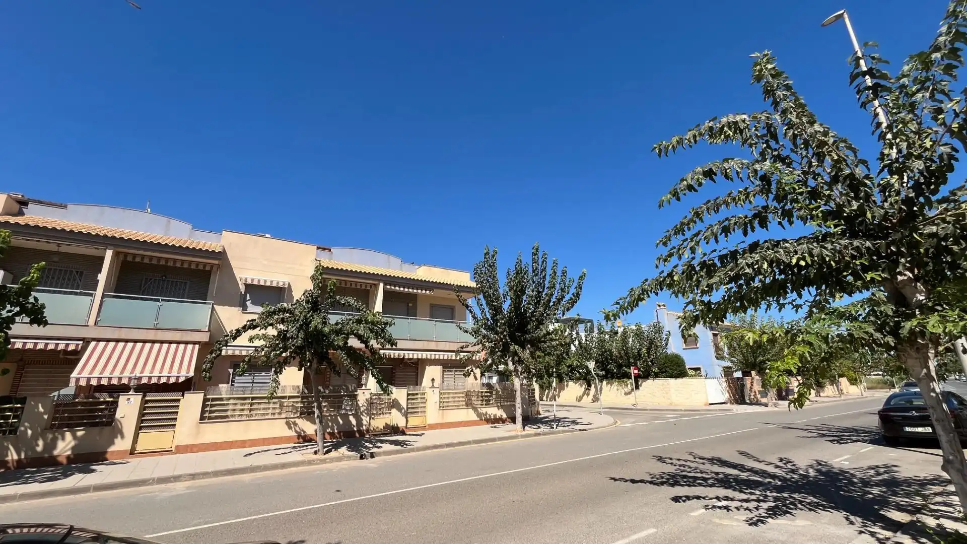 Vista exterior de Planta baixa de lloguer en Pilar de la Horadada amb Aire condicionat, Jardí privat i Traster