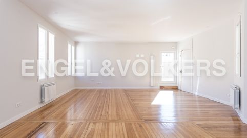 Foto 4 von Dachboden zur Miete in Montesa, Lista, Madrid Capital