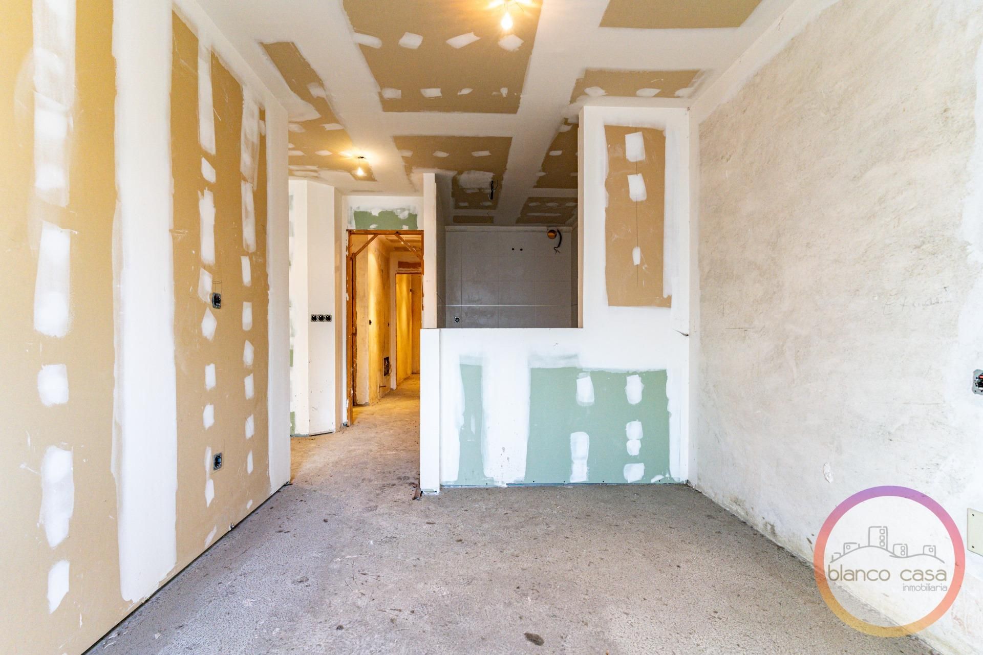 Flat for sale in Carballo  with Storage room