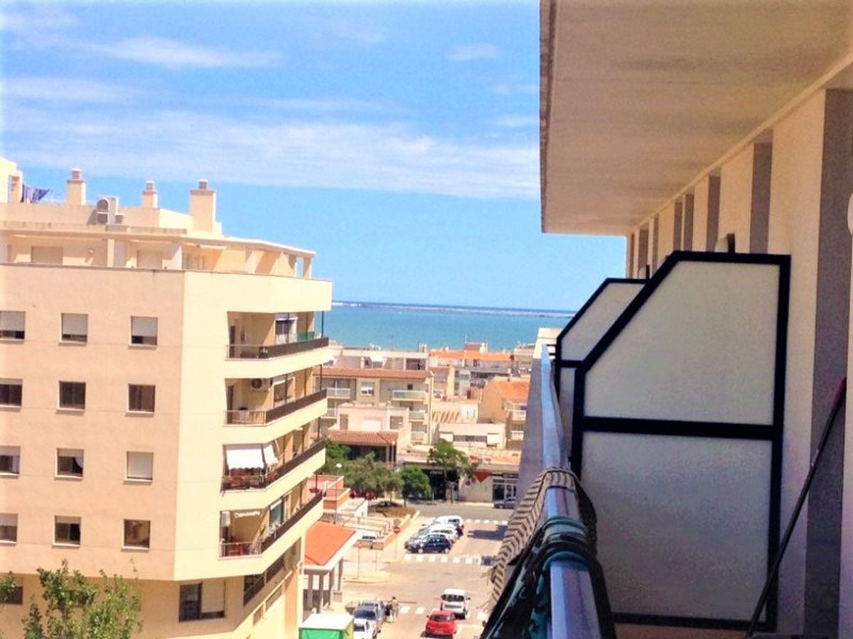 Exterior view of Flat for sale in Sant Carles de la Ràpita  with Air Conditioner, Heating and Terrace