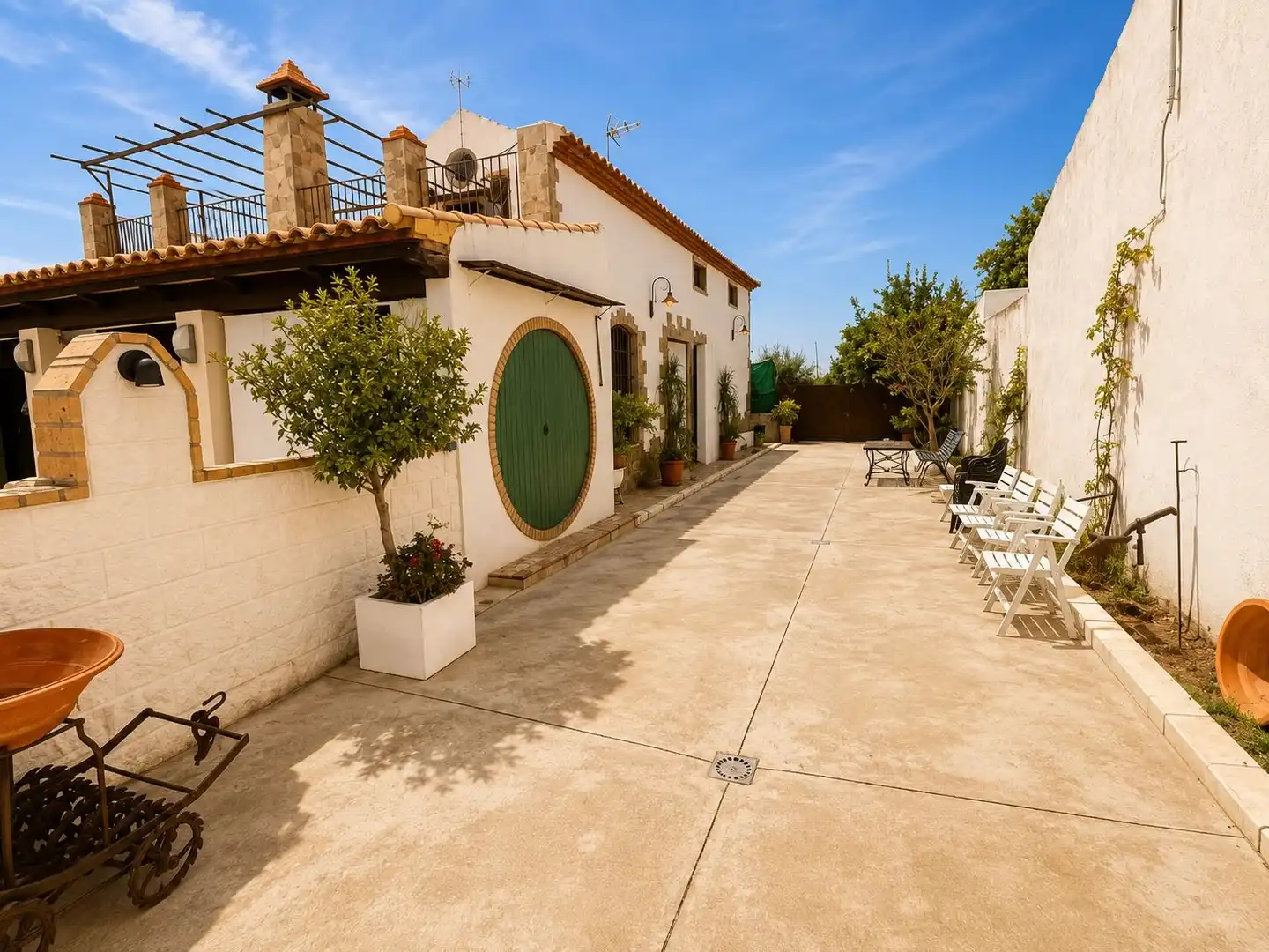 Exterior view of Houses for sale in Écija  with Air Conditioner, Private garden and Terrace
