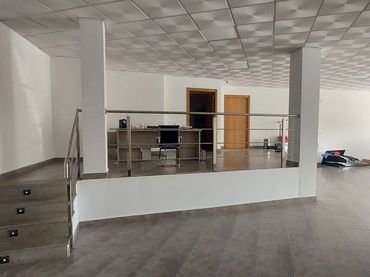 Gewerbefläche zur Miete in Posío