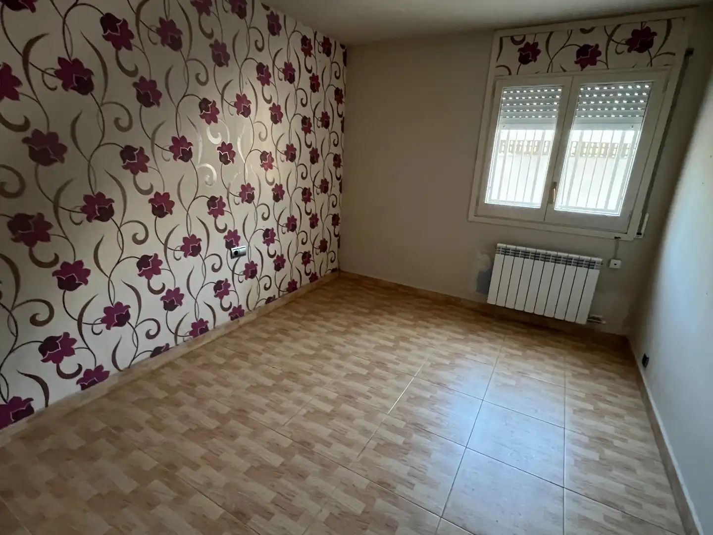 Schlafzimmer von Erdgeschoss zum Verkauf in Tarragona mit Heizung und Terrasse