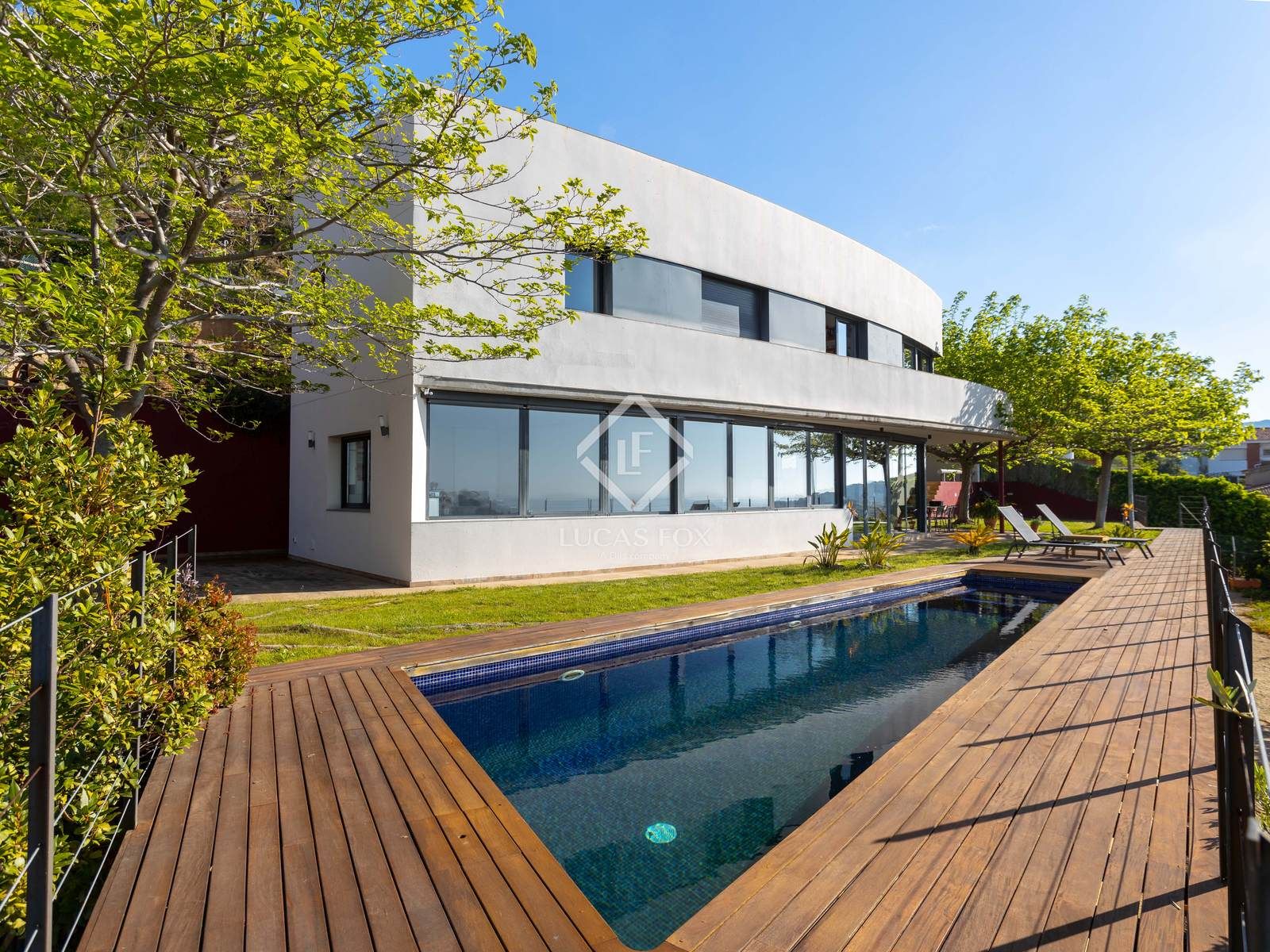 Vista exterior de Casa o chalet en venta en Alella con Calefacción, Jardín privado y Parquet
