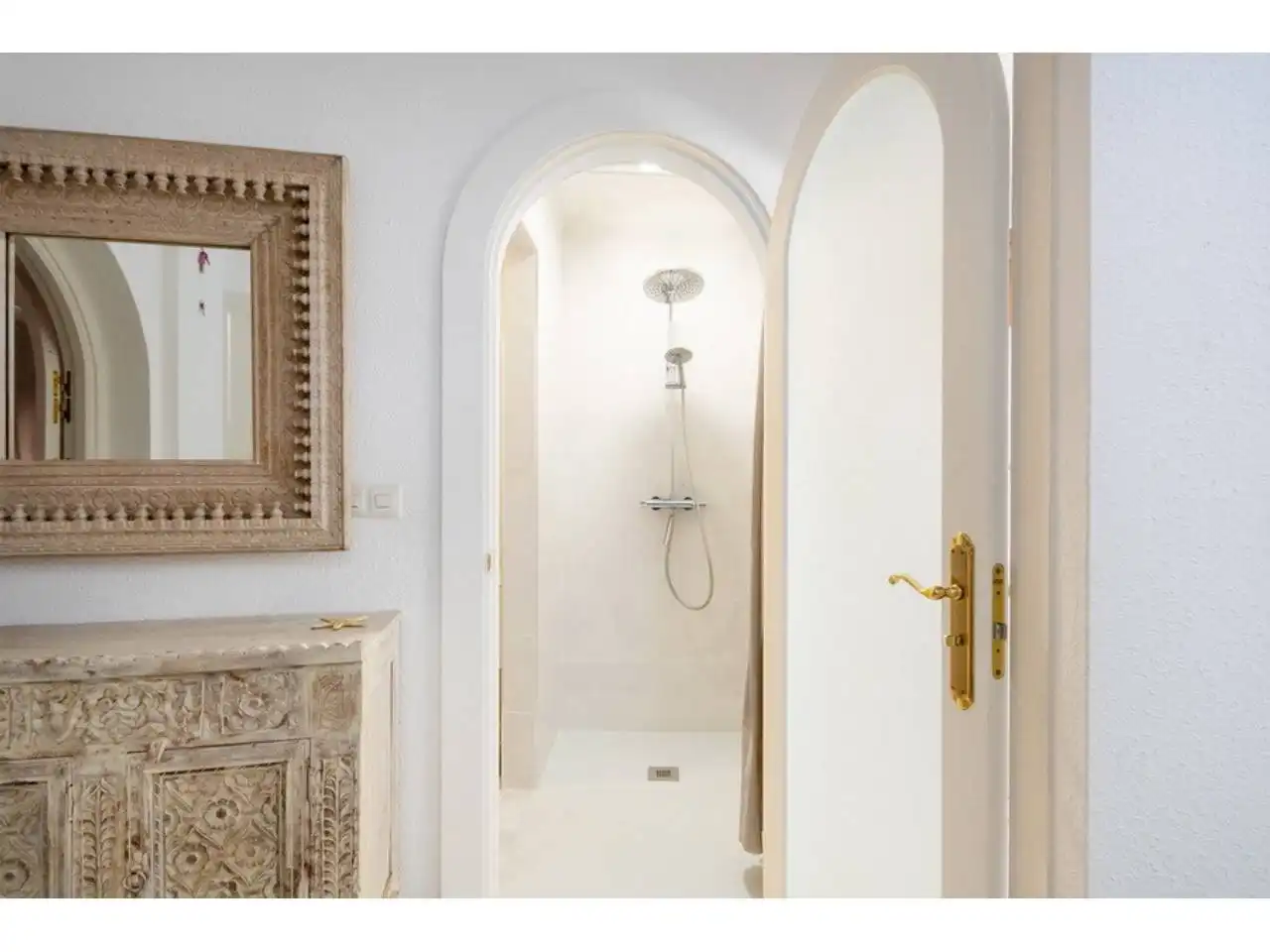 Bathroom of Houses for sale in Almuñécar  with Air Conditioner, Private garden and Terrace