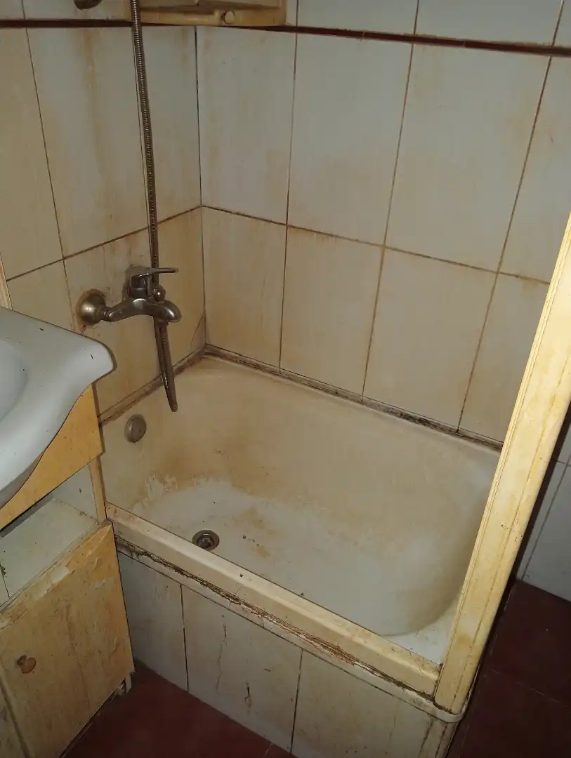 Badezimmer von Wohnungen zum Verkauf in Madrid