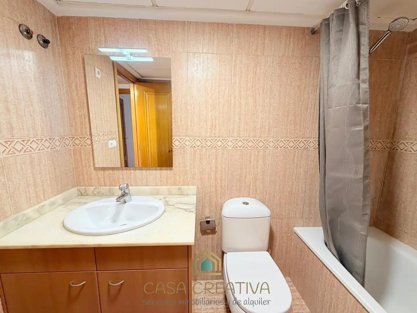 Bany de Pis de lloguer en Valencia amb Aire condicionat, Calefacció i Terrassa