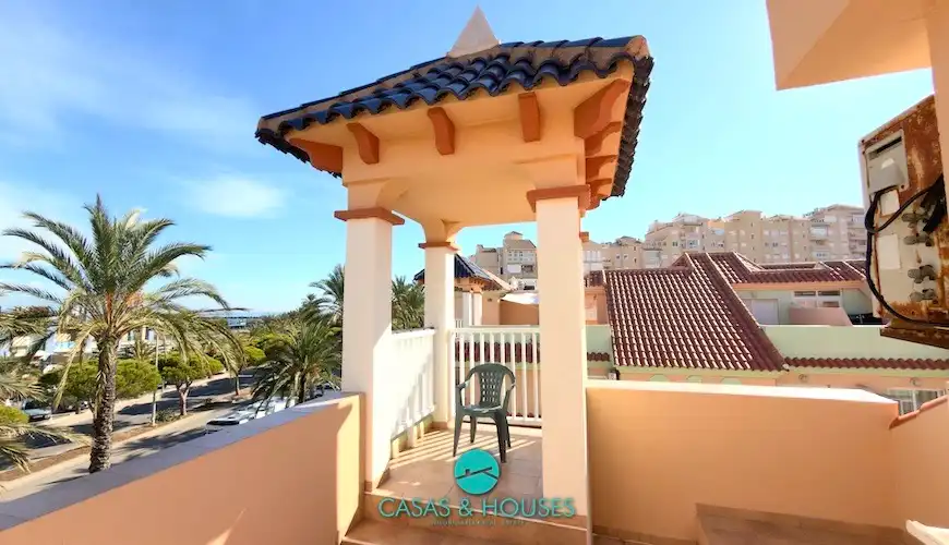 Exterior view of Detached homes for sale in La Manga del Mar Menor  with Air Conditioner, Heating and Private garden