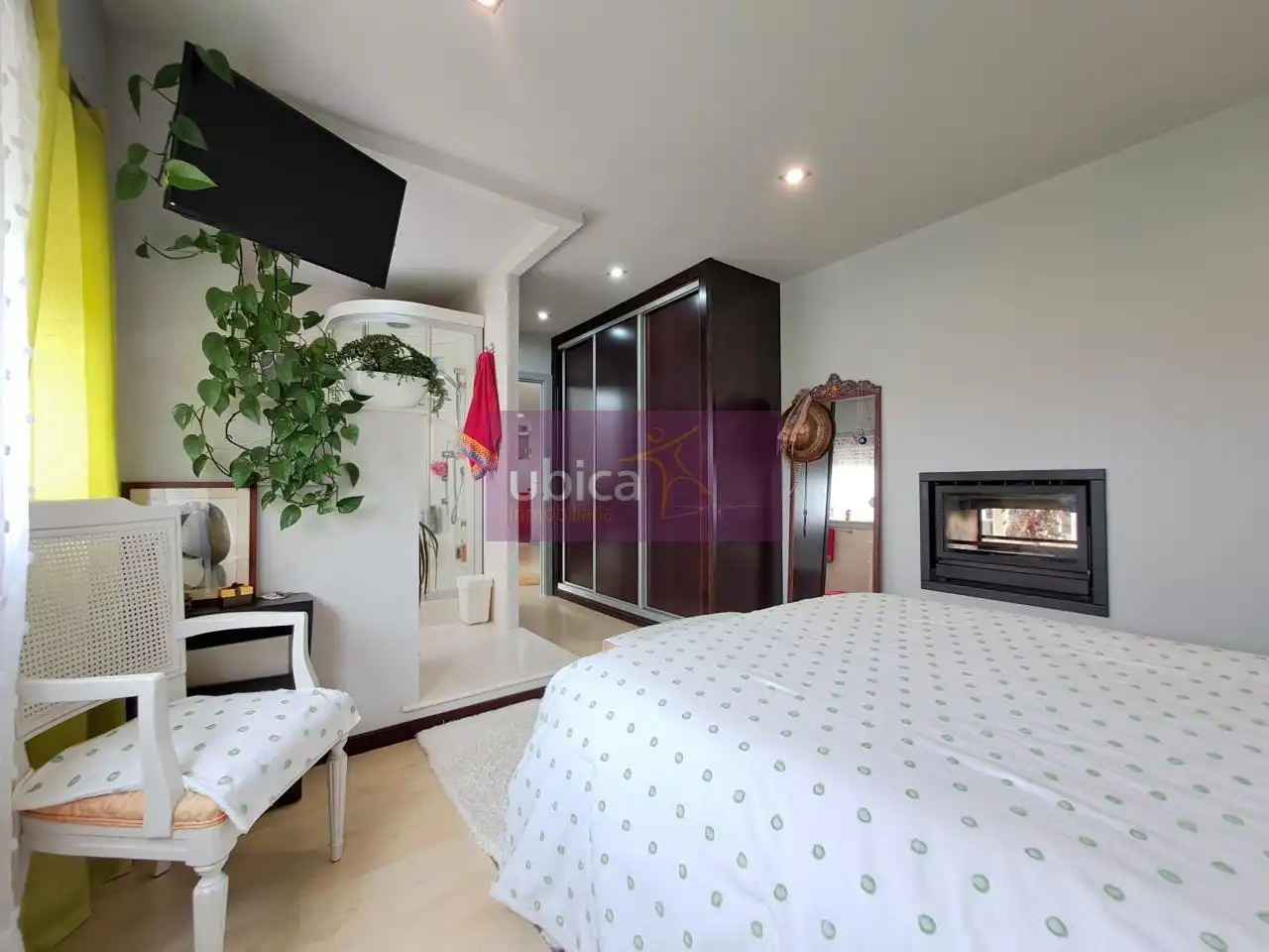 Bedroom of Houses for sale in Vigo   with Heating, Private garden and Terrace