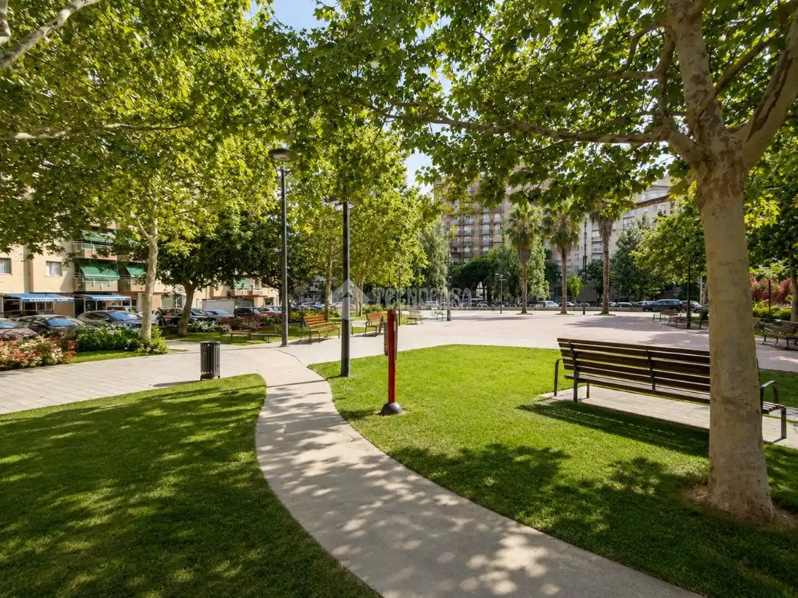 Vista exterior de Pis en venda en Tarragona amb Aire condicionat, Moblat i Balcó