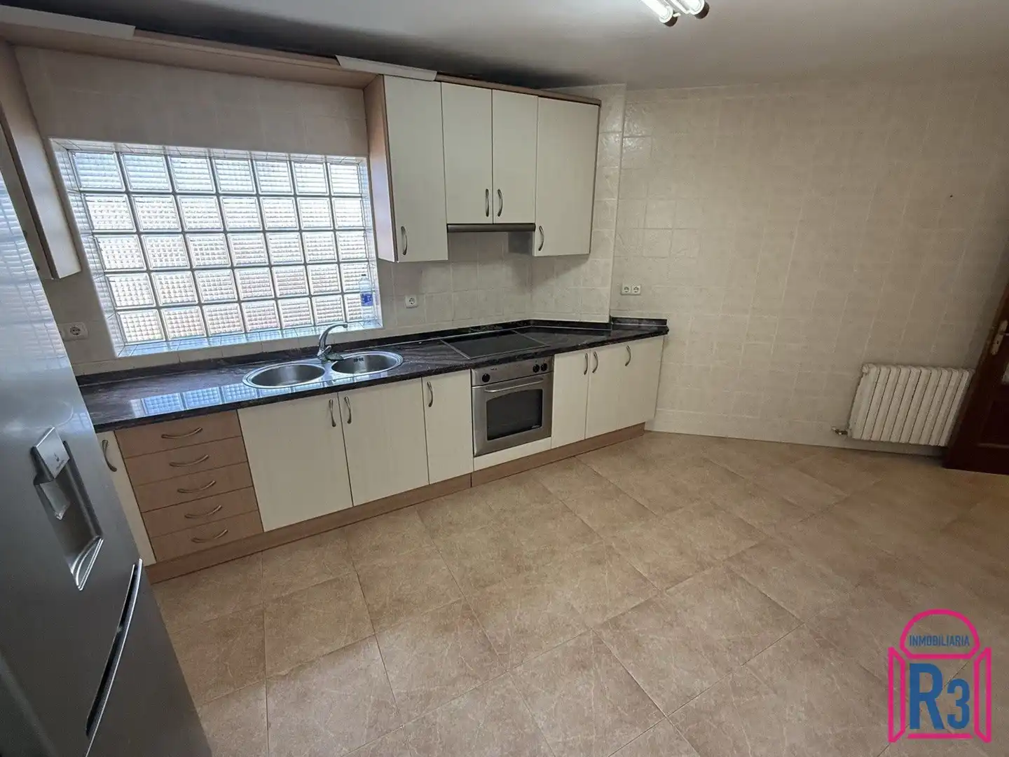Küche von Wohnung zur Miete in León Capital  mit Heizung, Terrasse und Abstellraum