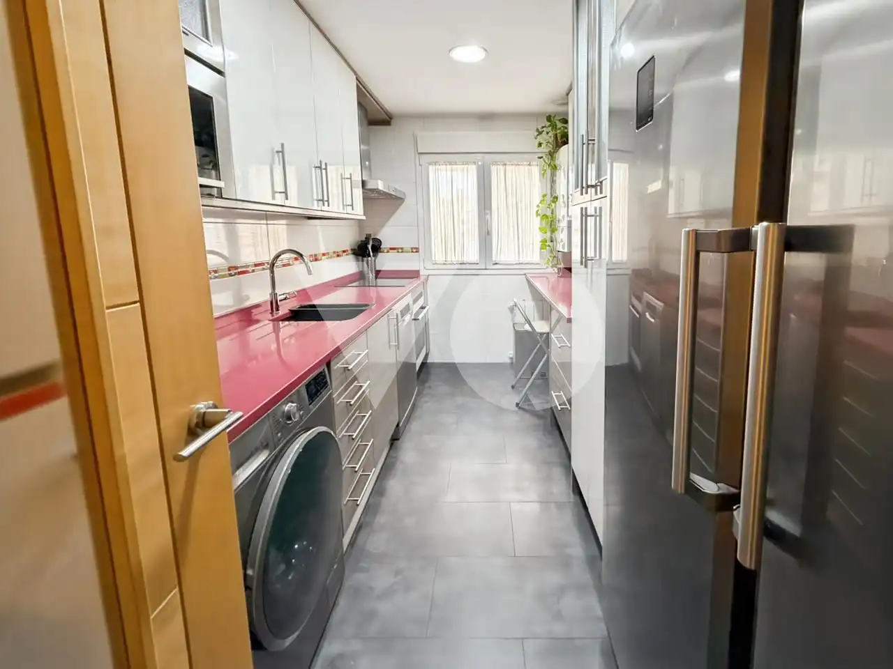 Küche von Wohnung zum Verkauf in Madrid mit Klimaanlage, Heizung und Gemeinschaftspool