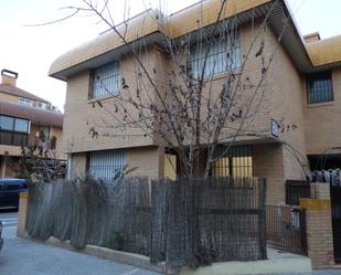 Vista exterior de Casa adosada en venda en  Murcia Capital amb Jardí privat, Traster i Balcó