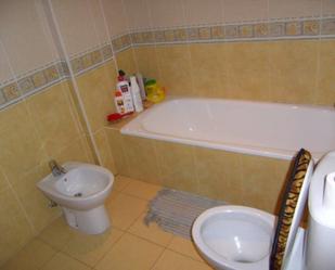 Bathroom of Flat for sale in Catarroja  with Terrace and Balcony