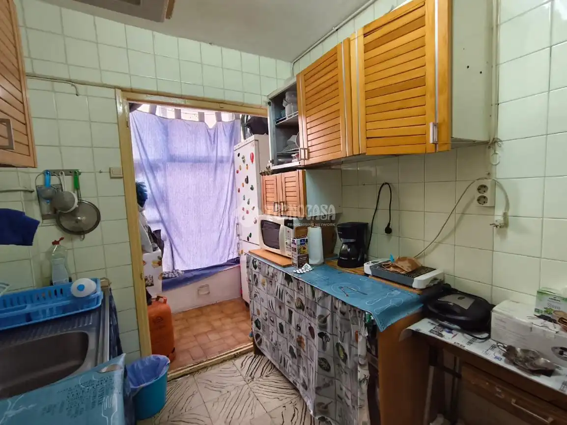 Cocina de Piso en venta en Alicante / Alacant con Balcón