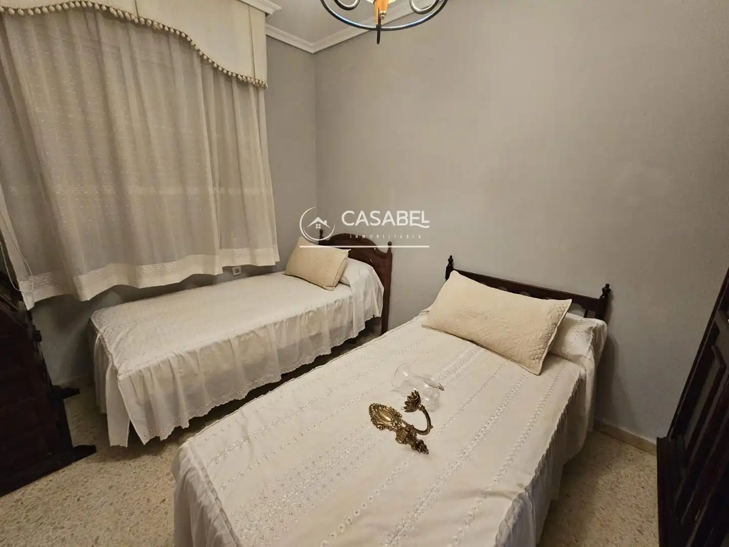 Bedroom of Attic for sale in Córdoba  with Air Conditioner