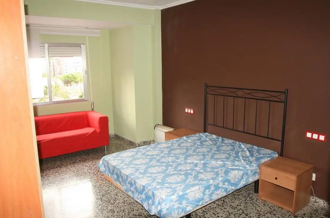 Habitación de Piso en venta en L'Olleria con Balcón