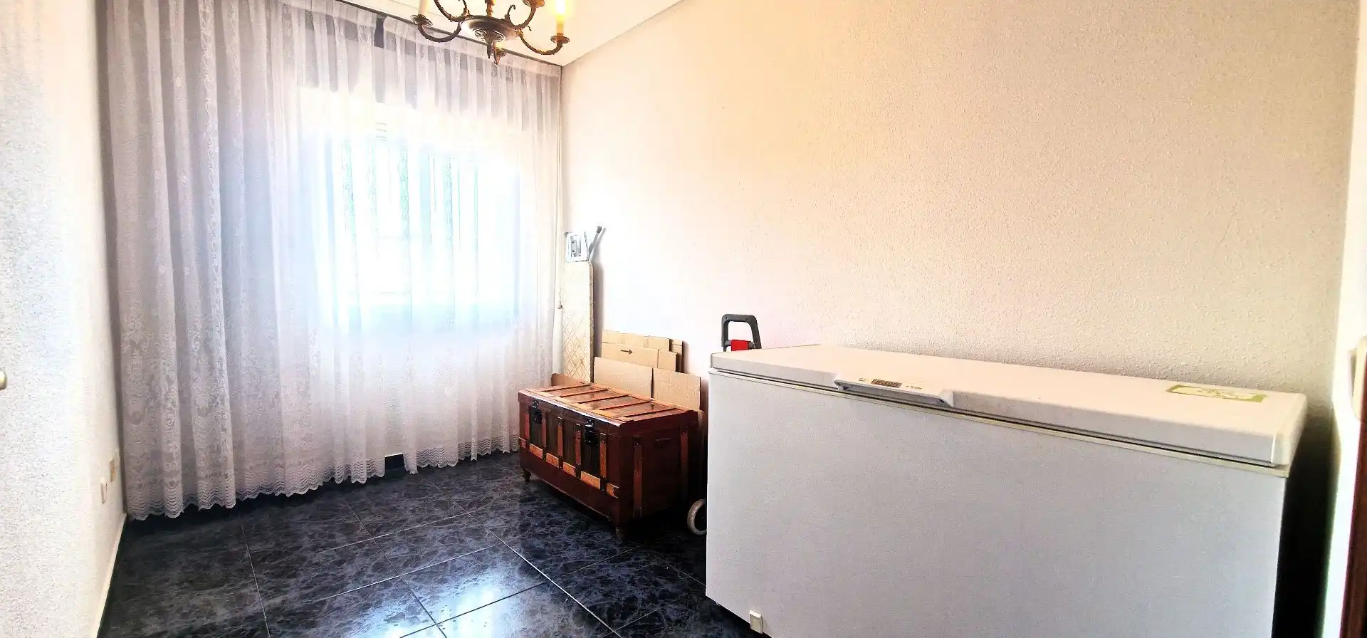 Schlafzimmer von Wohnung zum Verkauf in Aldeanueva de la Vera mit Klimaanlage, Terrasse und Möbliert
