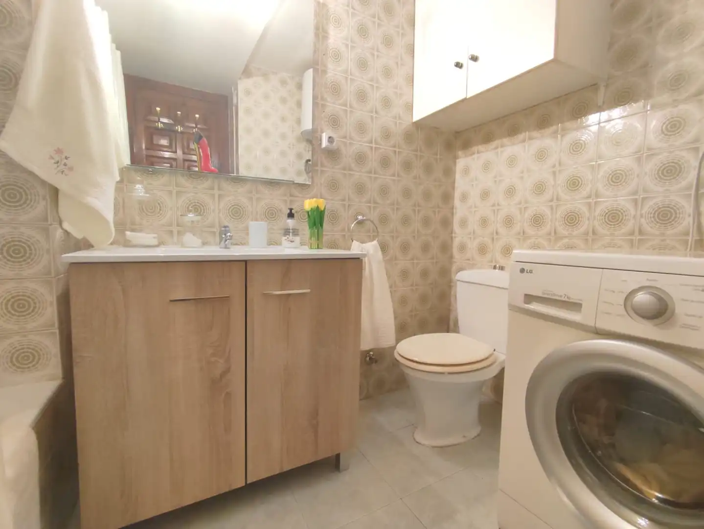 Baño de Estudio en venta en Torremolinos con Terraza, Amueblado y Lavadora