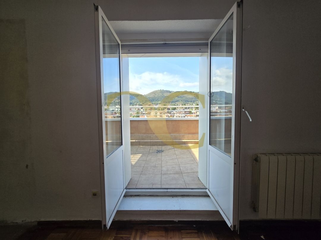 Balcony of Attic for sale in Oviedo   with Heating, Terrace and Storage room