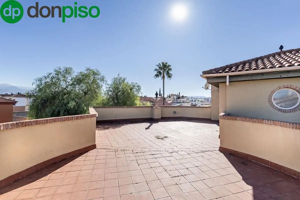 Detached house with pool for sale in Calle del Arache, imagen 39