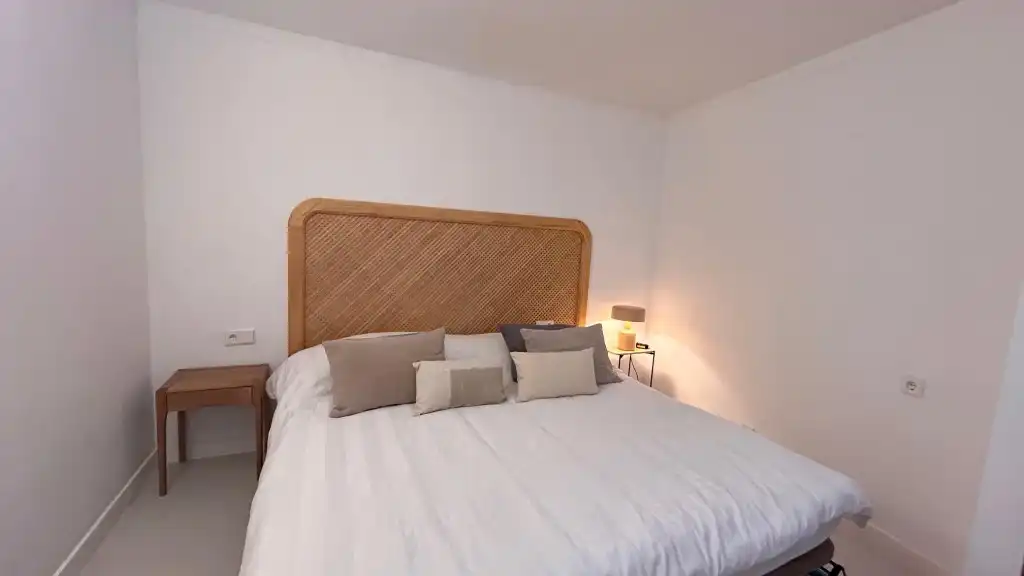 Schlafzimmer von Wohnungen zur Miete in Pollença mit Klimaanlage, Terrasse und Möbliert