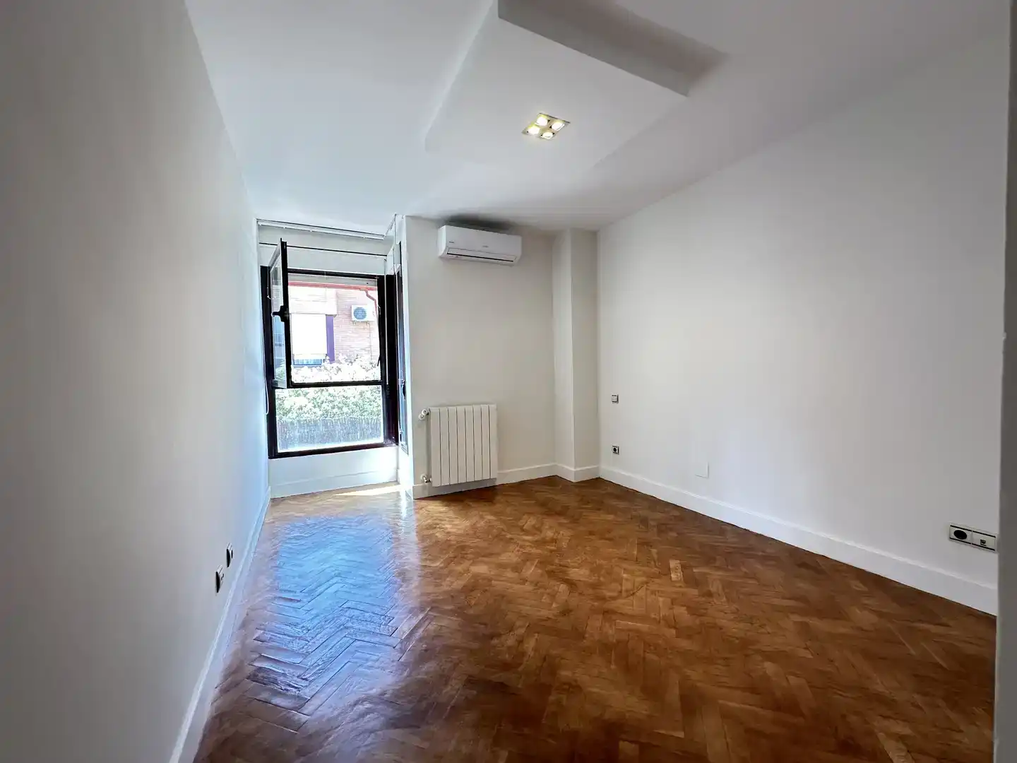 Habitación de Casa o chalet en venta en Madrid con Aire acondicionado, Jardín privado y Parquet