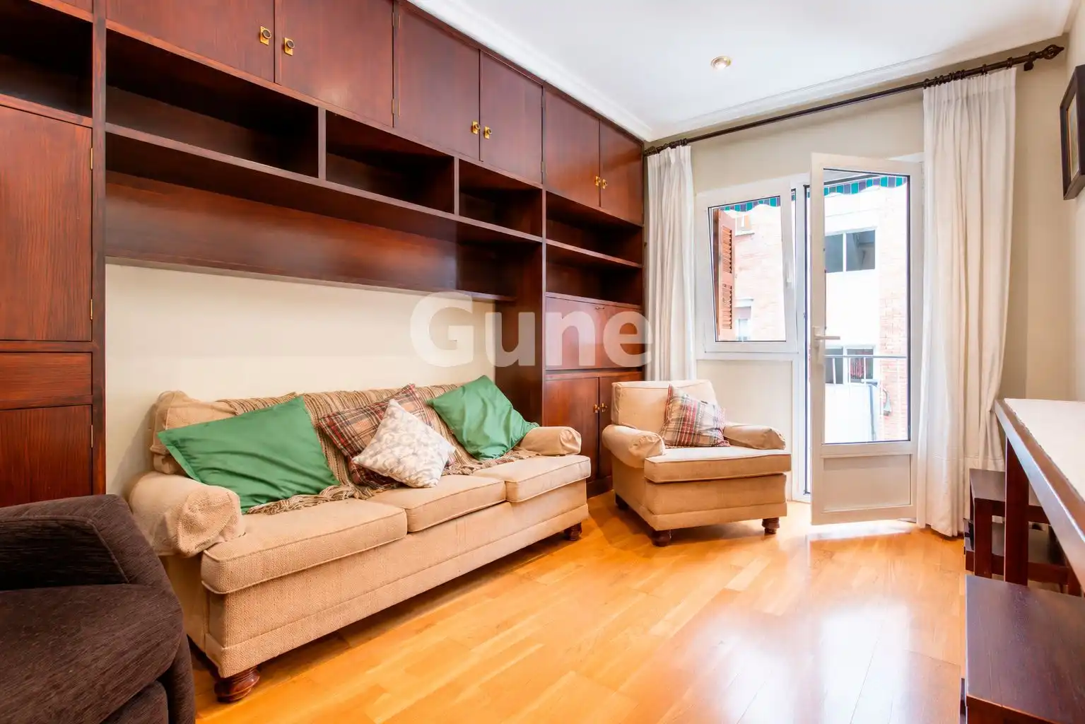Sala de estar de Piso en venta en Beasain con Calefacción, Terraza y Trastero