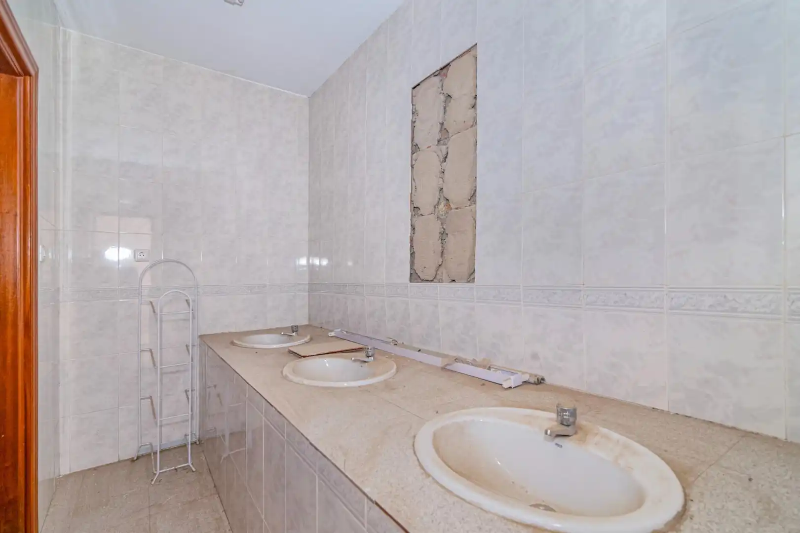 Badezimmer von Haus oder Chalet zum Verkauf in Granada mit Terrasse und Balkon