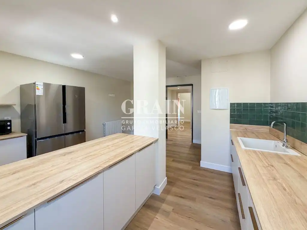 Appartamento con terrazza in vendita a Centro, imagen 53