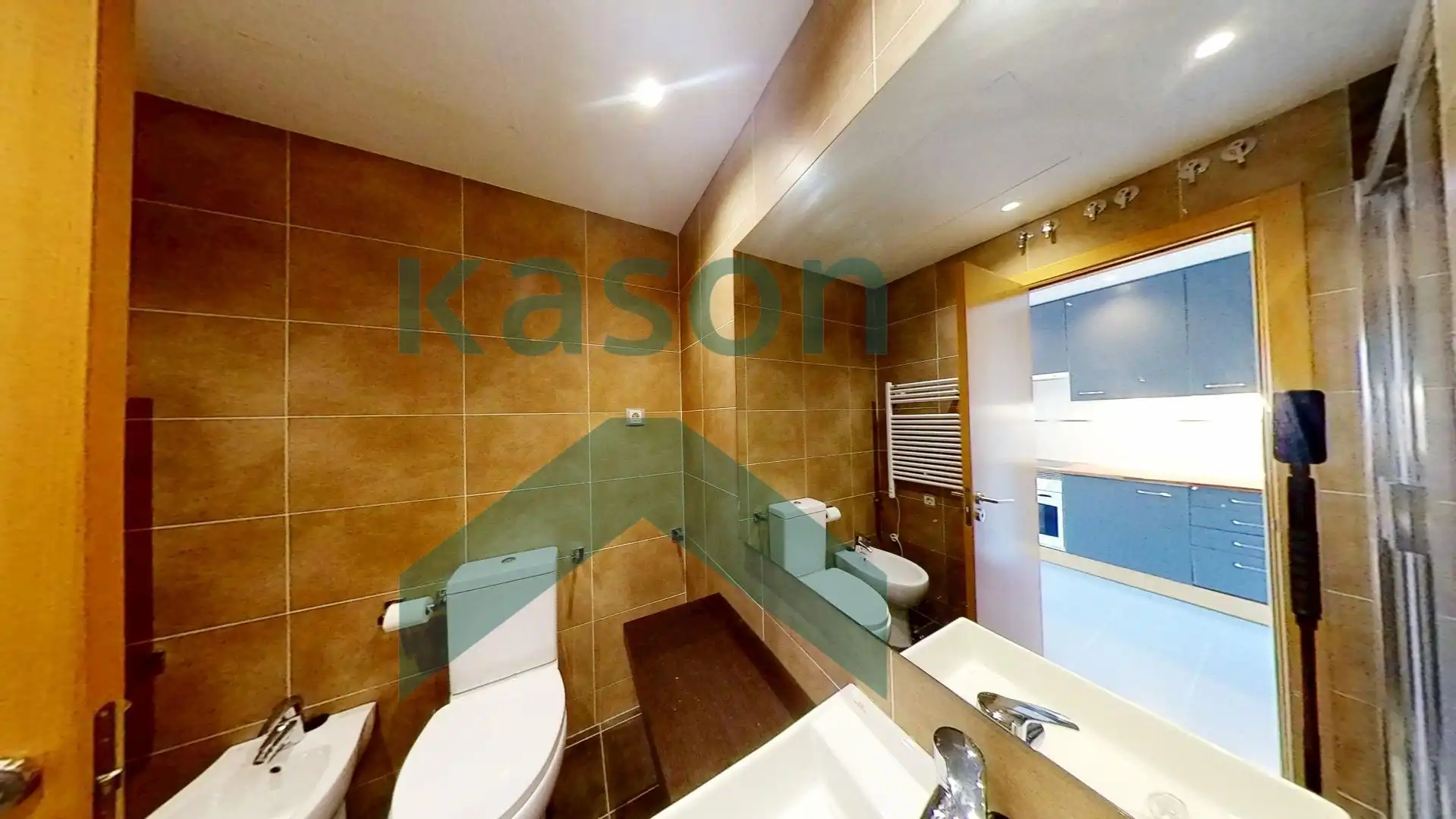 Baño de Estudio en venta en Madrid con Aire acondicionado, Calefacción y Trastero